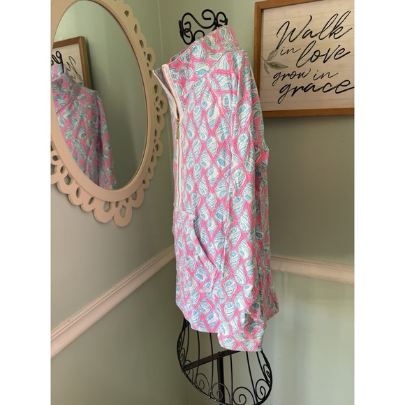 Lilly Pulitzer Shirt Size M Pink Blue Shell Print Little Tipsy Skipper Top - Picture 6 of 8